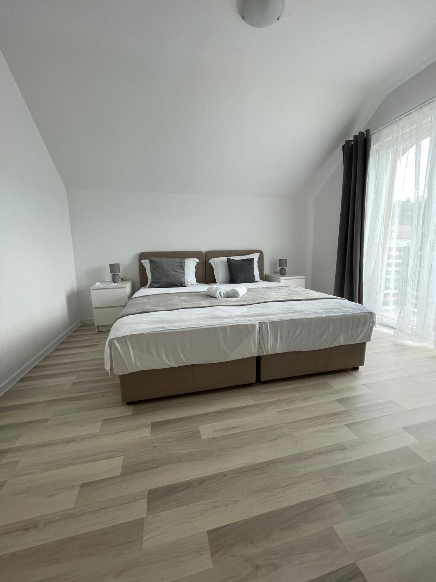 Apartman Nativis Otočac Exterior foto